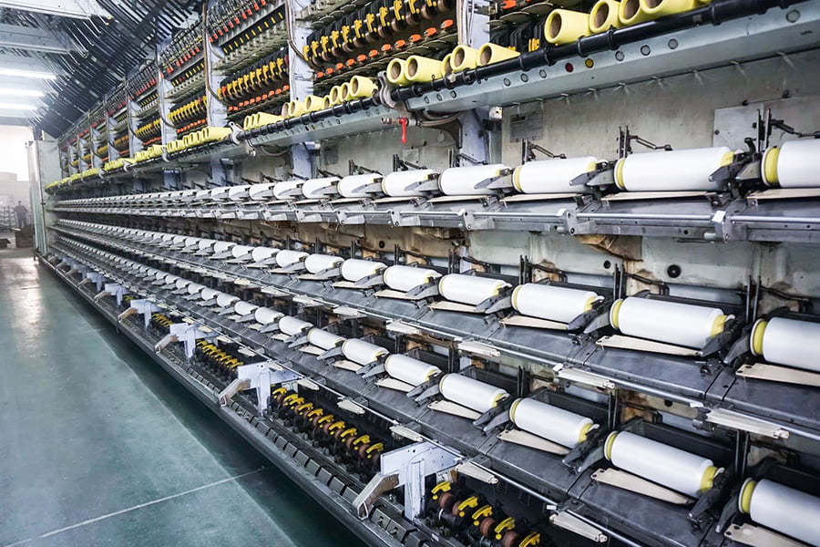 Cationic রঙ্গিন পলিয়েস্টার সুতা পরিচিতি এবং রঞ্জনবিদ্যা সুবিধা